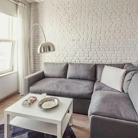Baylo Apartment *